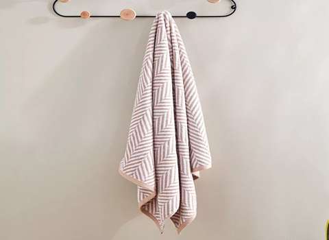 قائمة أسعار منشفة منقوشة جملة واقتصادية