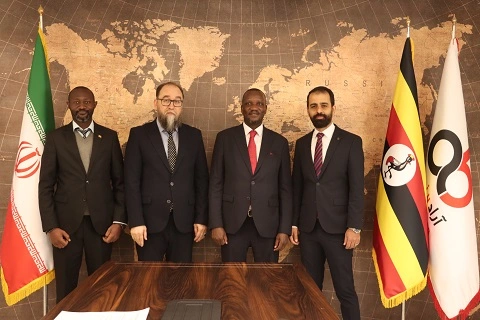 معلومات تجارية + مجلة الصور بتاريخ 4 مارس