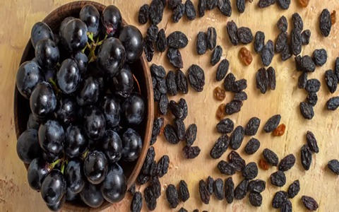 سعر الزبیب الأسود