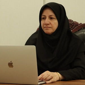 زهرا زمانیان