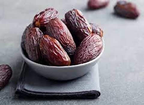 تعلم شراء تمر من صفر إلى مائة