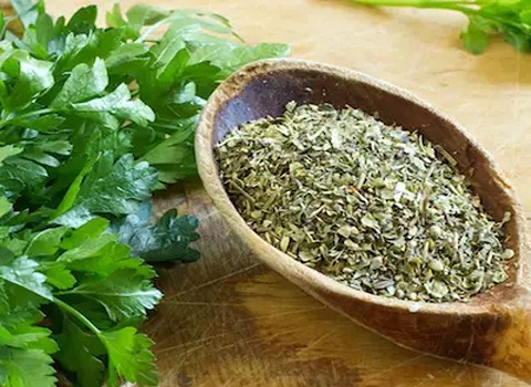 مواصفات بقدونس مجفف مصر وكيفية الشراء بكميات كبيرة