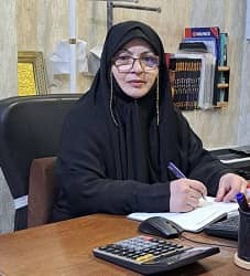 نوشين حاجي زاده