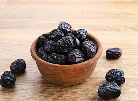 دليل شراء تمر عجوة عضوي بشروط خاصة وسعر استثنائي