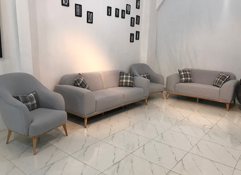 السعر والشراء كنب رمادي فاتح بمواصفات كاملة