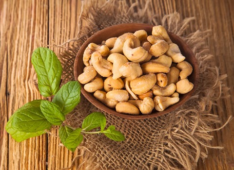 دليل شراء مكسرات كاجو في مصر بشروط خاصة وسعر استثنائي