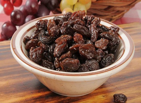 سعر كيلو الزبيب الاسود بالجملة