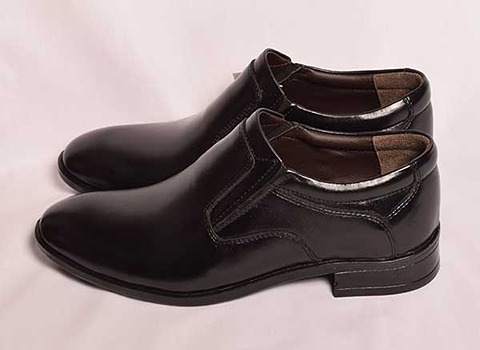 دليل شراء حذاء جلد طبيعي تركي بشروط خاصة وسعر استثنائي