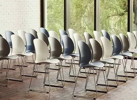 سعر كرسي بلاستيك برجل معدن