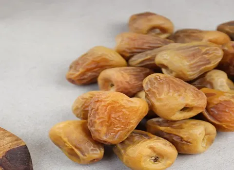 الشراء بالجملة تمر سكري مفتل درجة اولى بأفضل الظروف