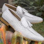 The price of bulk purchase of white leather shoes formal is cheap and reasonable