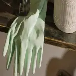 The price of bulk purchase of latex gloves in first aid kit are cheap and reasonable