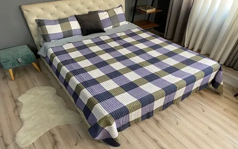 Learning to buy a blanket in german from zero to one hundred