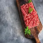 Ground beef raw buying guide with special conditions and exceptional price