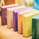 Queen Love Soap (Face Wash) Treating Oily Acne Pimple Skin