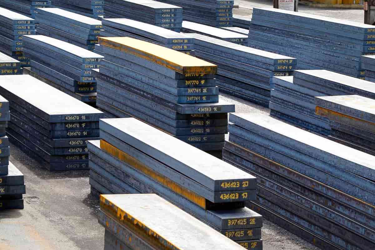 Exterior Steel Slab; Rectangular 6 Alloys Iron Chromium Copper Titanium Silicon Nickel