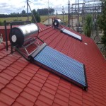 300 Ltr Solar Water Heater; Renewable Energy Source 2 Types Flat Plate Evacuated Tube