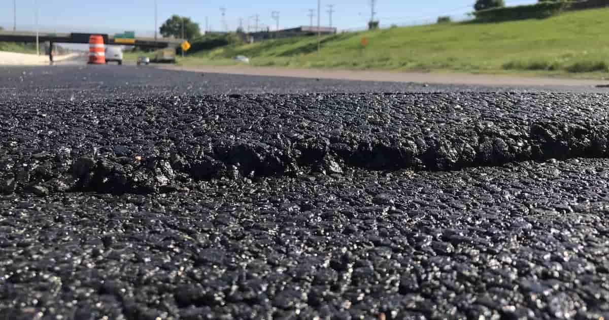Bitumen in Nepal; Emulsion Grades Highly Durable Resistant Adverse Weather Conditions Road Construction