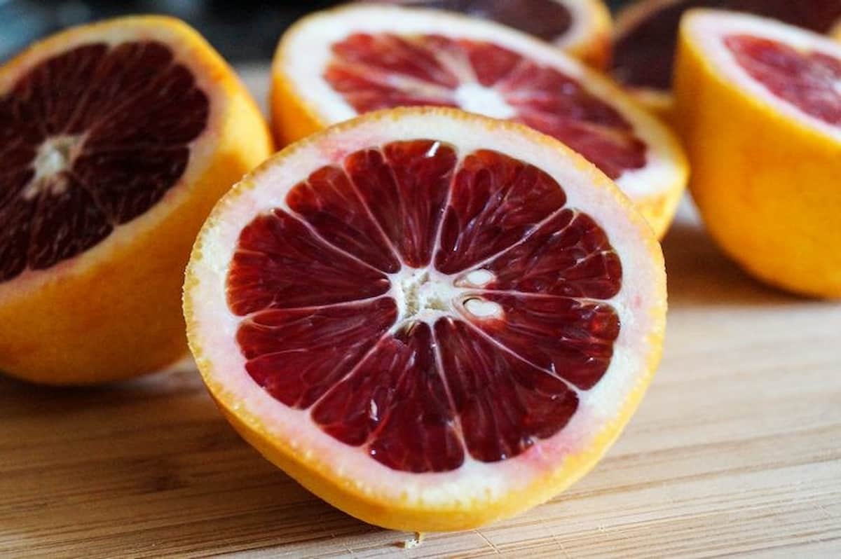 Blood Orange Per Kg; Crimson Red Flesh 3 Kinds Moro Sanguinelli Tarocco