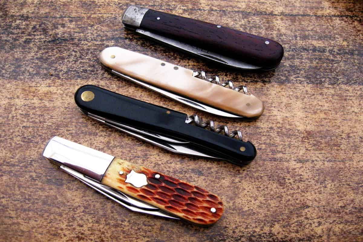 Pocket Knife in Pakistan (Folding) Stainless Galvanized Material Steel 2 Features Sharp Handy