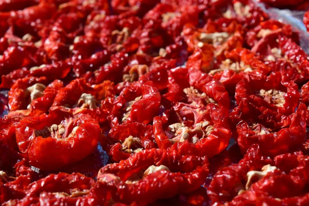 Sun Dried Tomatoes in India; Iron Calcium Source 3 Types Whole Sliced Diced