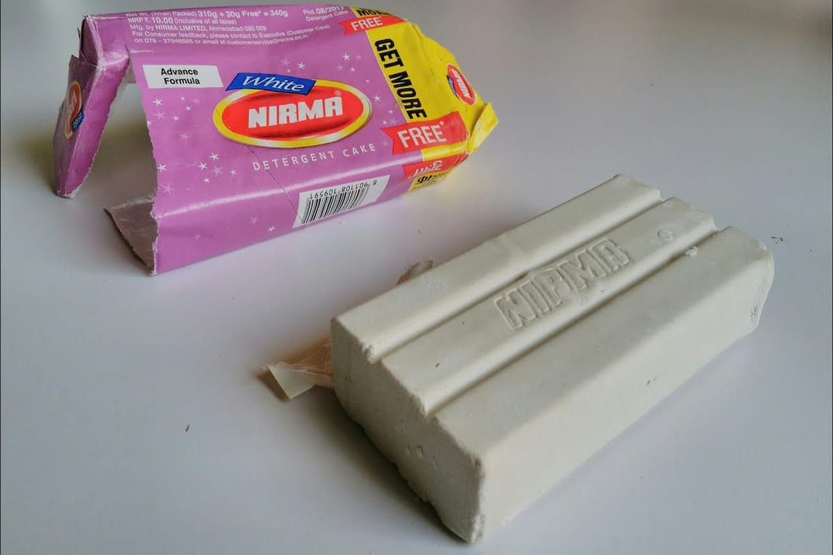 Nirma Soap 150G; Rectangular Shape Smooth Surface Contain Aloe Vera Glycerin