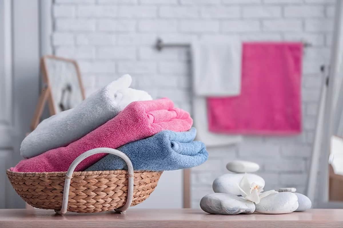 Spaces Towel; Cotton Yarn Polyester Materials 2 Colors Blue Yellow Soft Texture