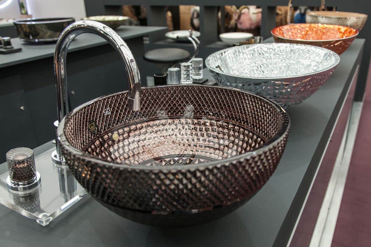 Antique Wash Basin; Durable Electronic Sensors Self Cleaning Mechanisms