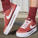 Nike female shoes Specifications and How to Buy in Bulk