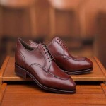 Calf leather shoes with Complete Explanations and Familiarization
