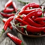 The price of bulk purchase of red pepper thai is cheap and reasonable