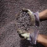 Price and purchase pure iron ore with complete specifications