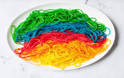 The price of bulk purchase of colored macaroni noodles is cheap and reasonable