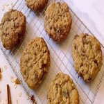 oatmeal raisin cookies gluten-free with a simple recipe