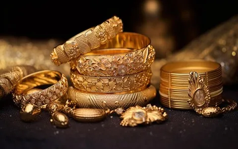 The price of bulk purchase of gold jewellery product is cheap and reasonable