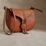 The price of bulk purchase of small bag women leather is cheap and reasonable