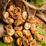 The price of bulk purchase of dry fruit figs is cheap and reasonable