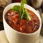 Tomato sauce with oregano with complete explanations and familiarization