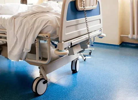 Comfortable hospital bed for sick babies