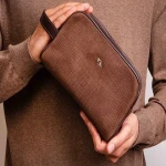 Leather bag brown men with complete explanations and familiarization