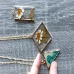 resin jewelry quality