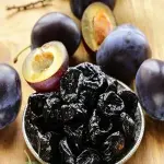 dried plums in spanish specifications and how to buy in bulk
