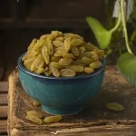 Organic raisins green with complete explanations and familiarization