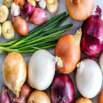 1 Kg Onion in India Today; Sweet Spicy Flavor Contain Vitamins C B