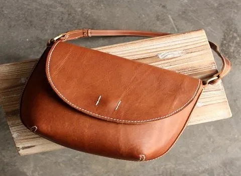 Walker leather purse buying guide with special conditions and exceptional price