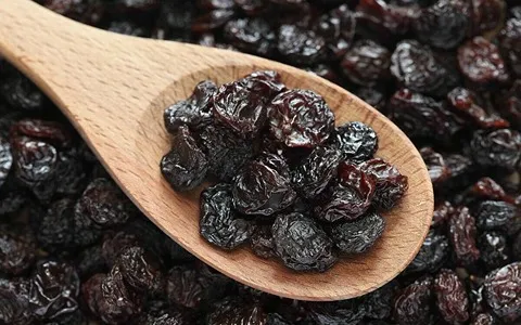 Soaked black raisins + Purchase Price, Use, Uses and Properties