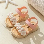 The price of bulk purchase of girls beach sandals is cheap and reasonable