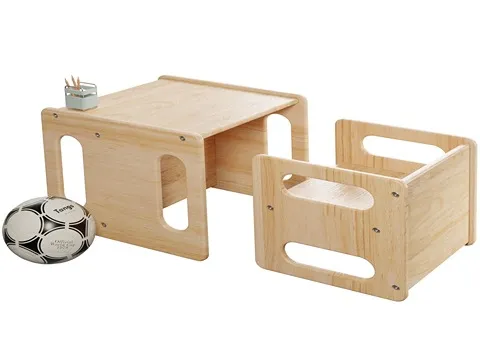 The price of bulk purchase of wooden baby table is cheap and reasonable