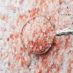 The price of bulk purchase of pink edible salt is cheap and reasonable
