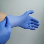 Medical gloves powder free with complete explanations and familiarization